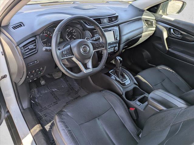 Used 2017 Nissan Rogue SL w/ SL Premium Package AWD/4WD image 10