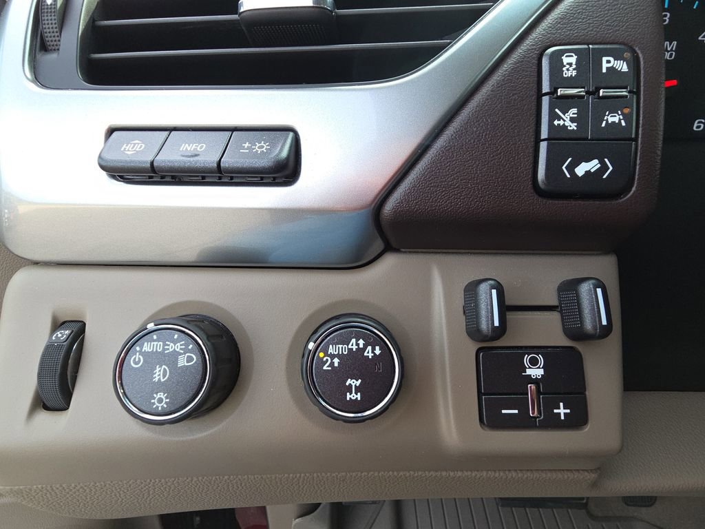 Used 2020 Chevrolet Tahoe Premier image 20