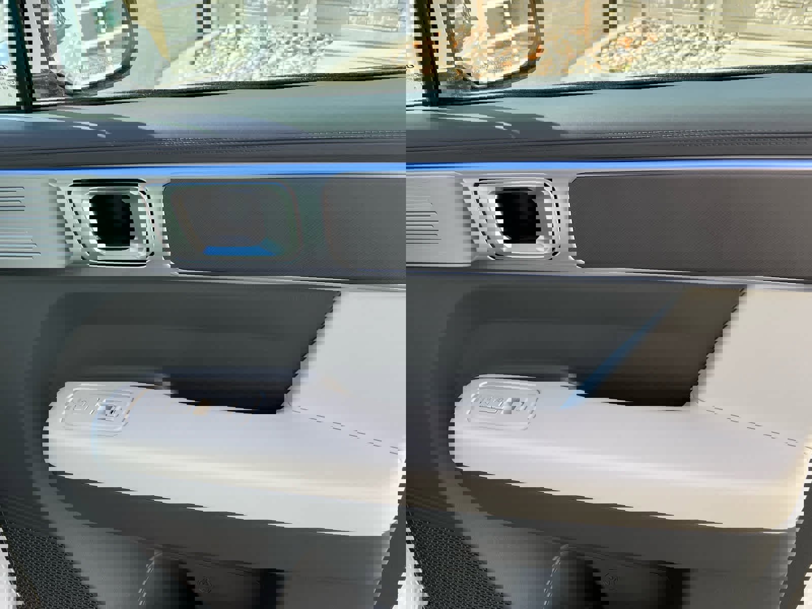 New 2026 Hyundai Santa Fe SE image 18