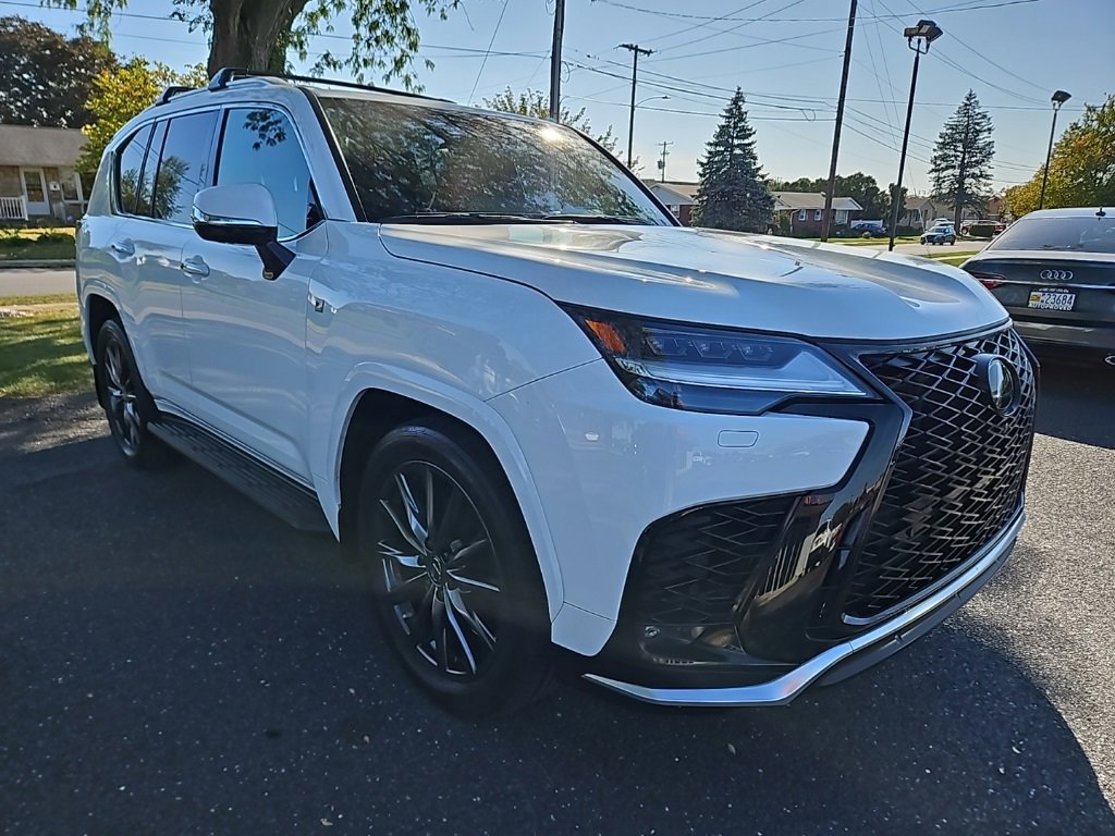 Used 2022 Lexus LX 600 F Sport image 1