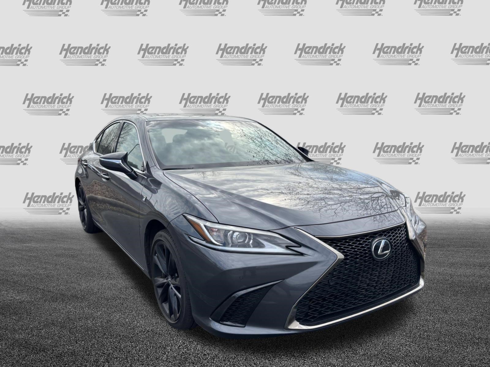 Used 2022 Lexus ES 350 F Sport image 2