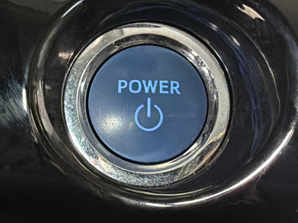 Certified 2020 Toyota Prius Prime Limited FWD image 27