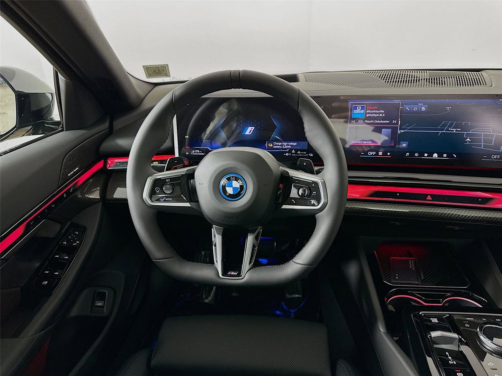 New 2026 BMW 550e xDrive image 11