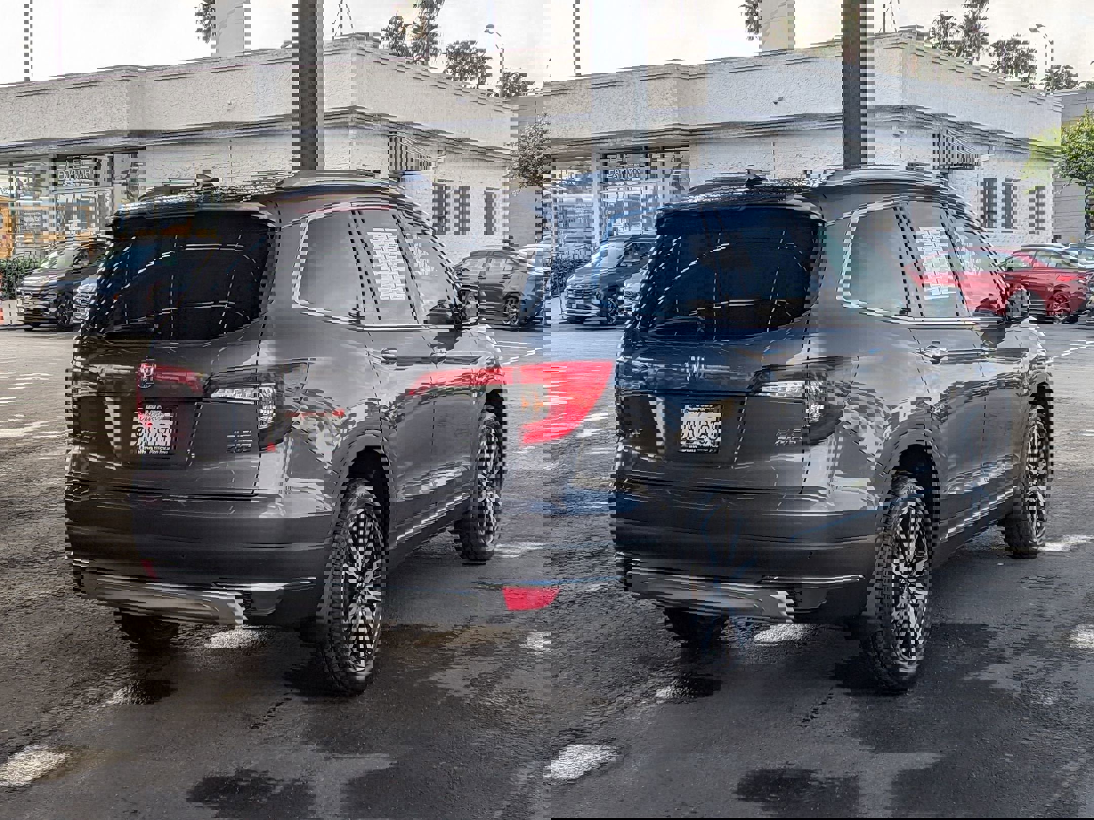 Used 2022 Honda Pilot Elite image 4