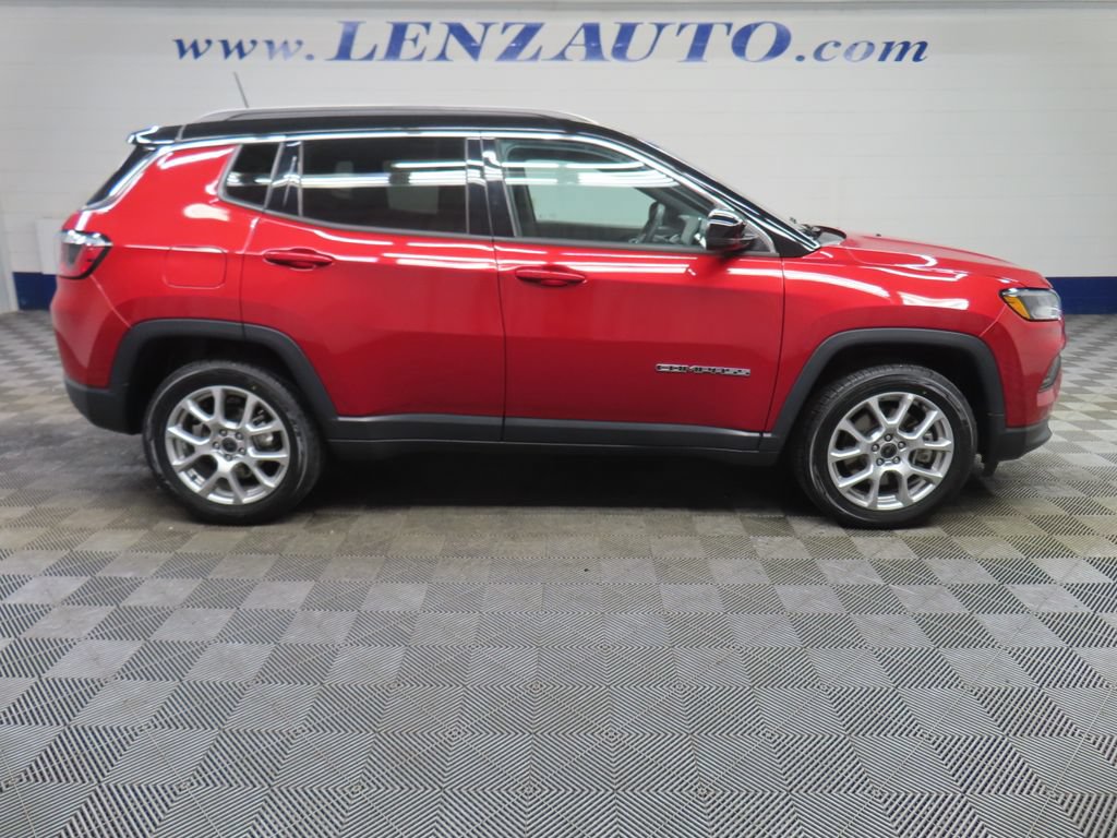 Used 2025 Jeep Compass Limited AWD/4WD video 2