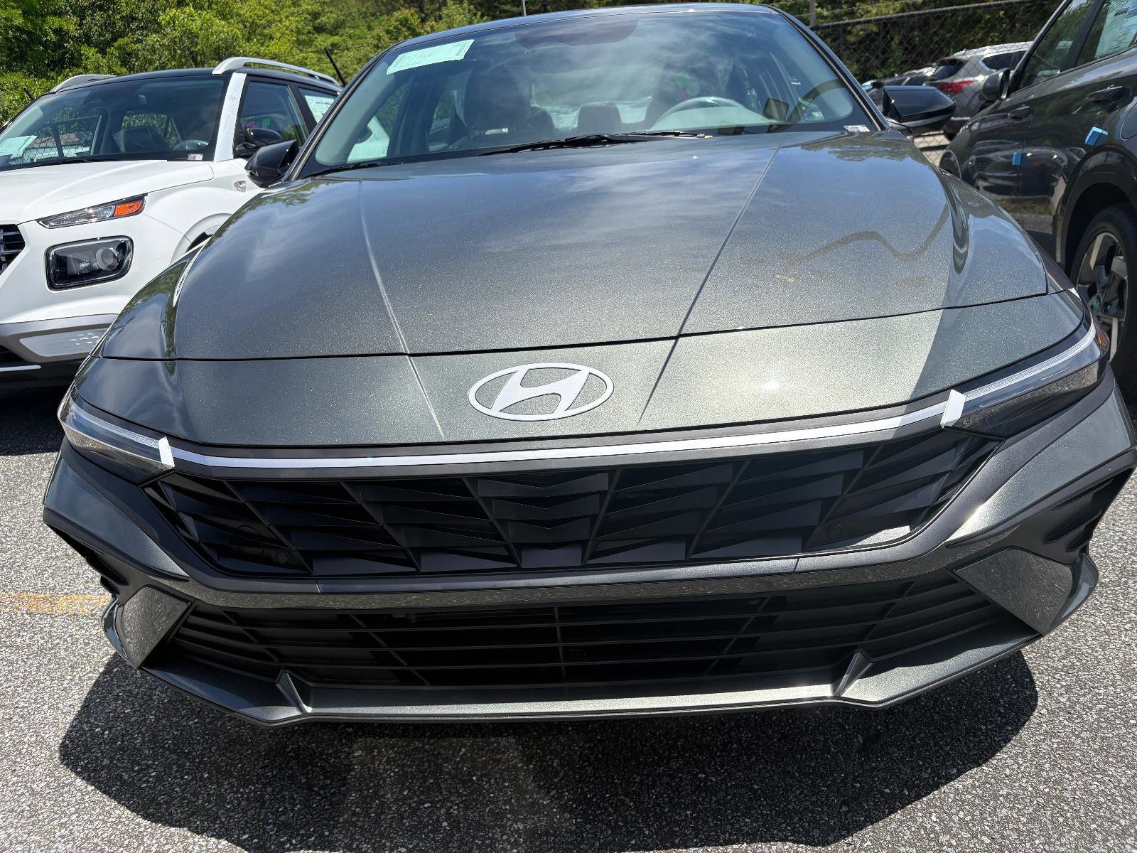 New 2026 Hyundai Elantra Sport FWD image 4