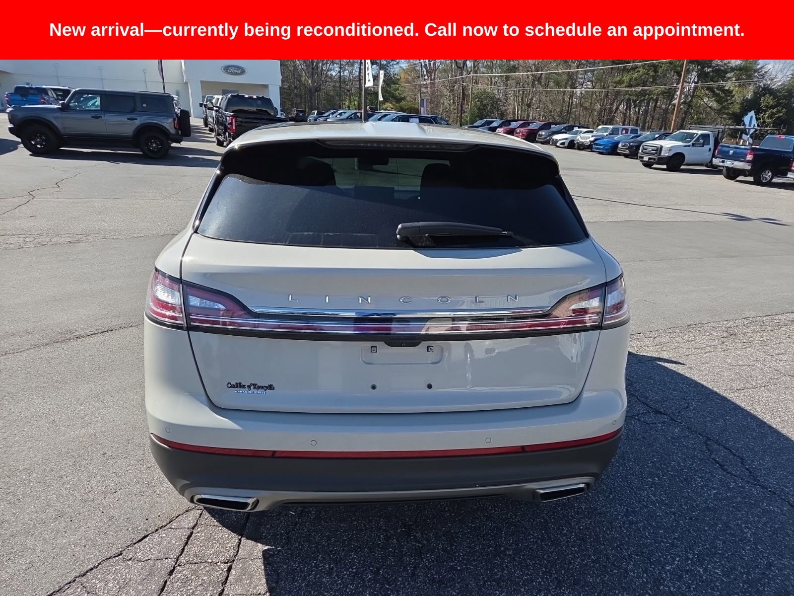 Used 2022 Lincoln Nautilus Reserve image 4