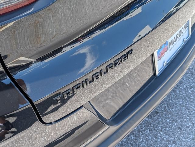 Used 2023 Chevrolet TrailBlazer RS w/ Convenience Package FWD image 14
