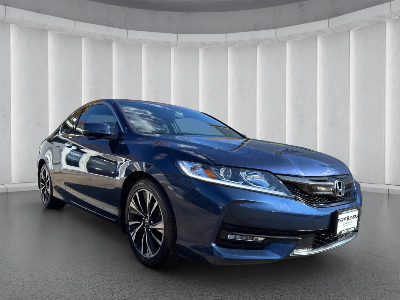 Used 2017 Honda Accord EX-L image 7