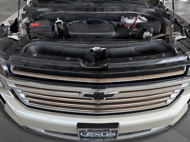 Used 2024 Chevrolet Suburban High Country AWD/4WD image 24
