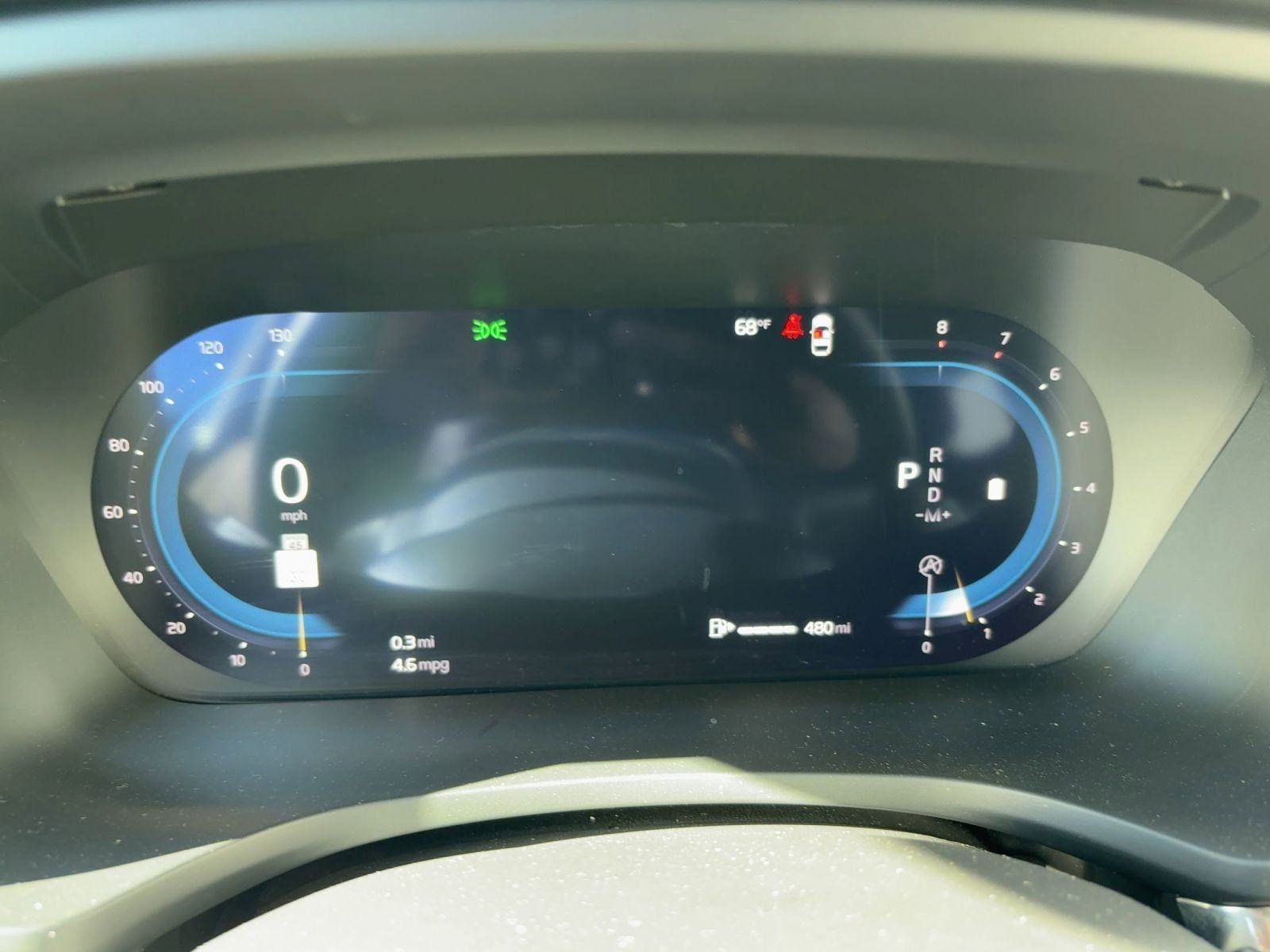 Certified 2025 Volvo V60 B5 Cross Country Plus image 19