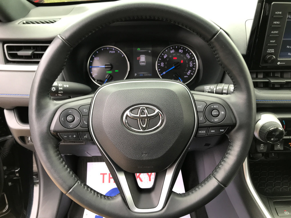 Certified 2022 Toyota RAV4 SE w/ Convenience Package image 17