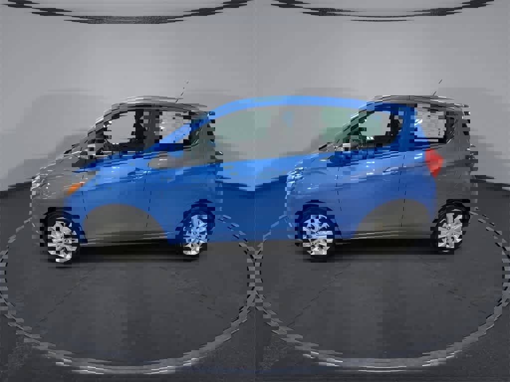 Used 2017 Chevrolet Spark LT image 5