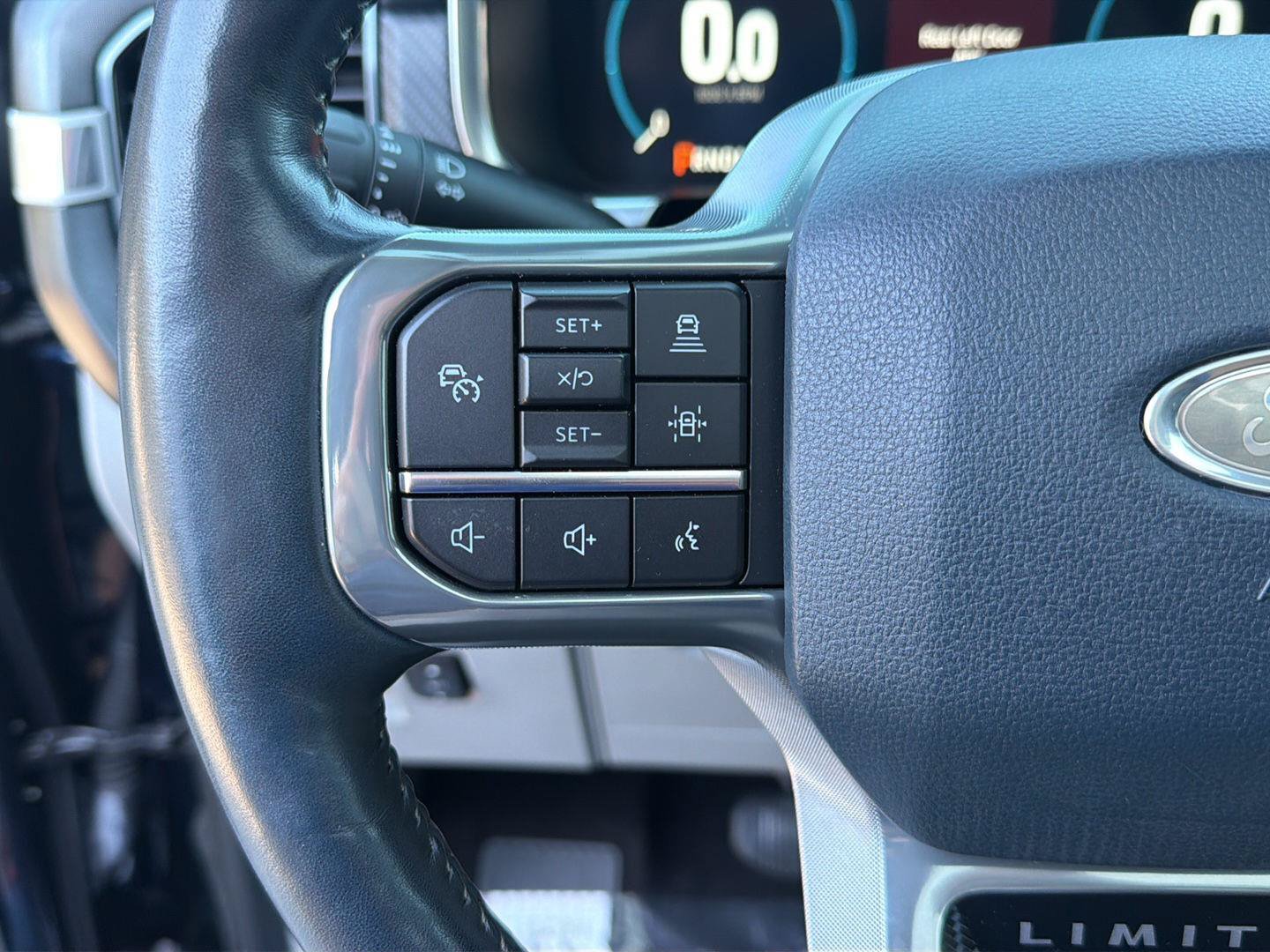 Certified 2022 Ford F150 Limited AWD/4WD image 22