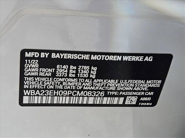 Used 2023 BMW 740i w/ Parking Assistance Package RWD image 22