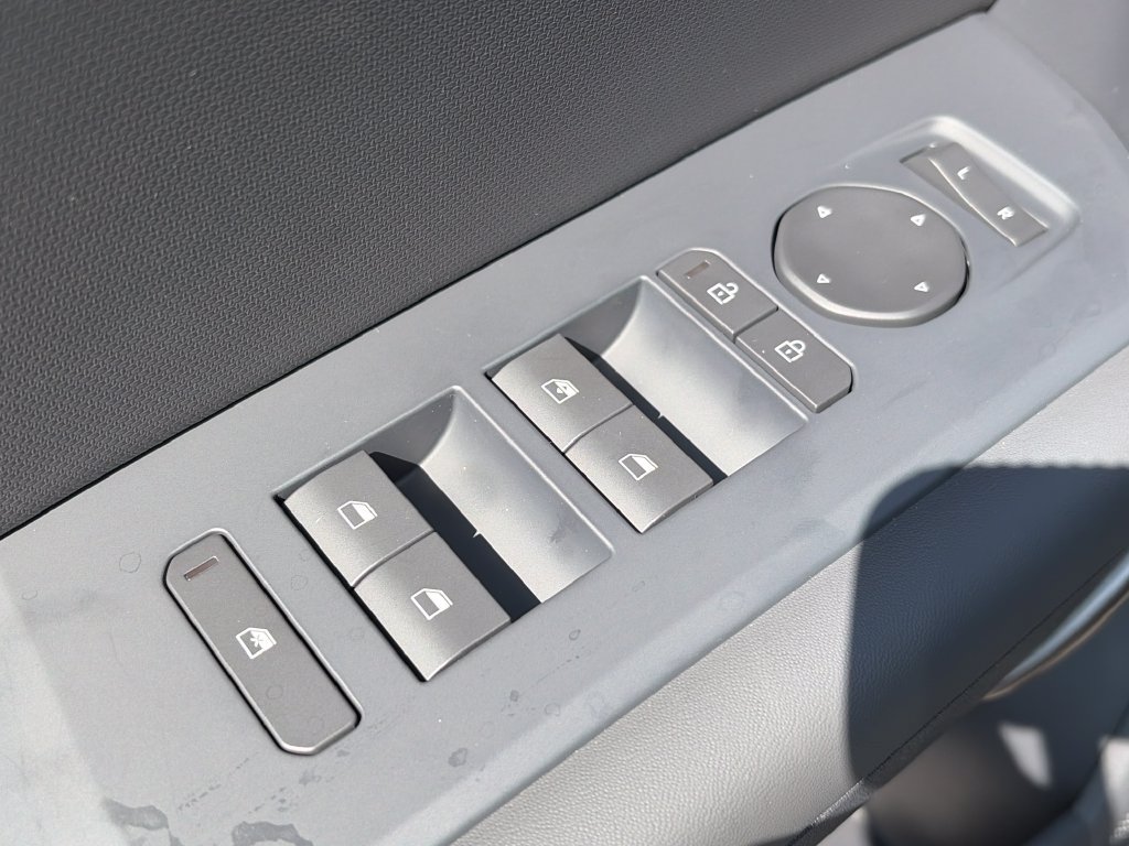 New 2027 Kia Seltos X-Line S AWD/4WD image 17