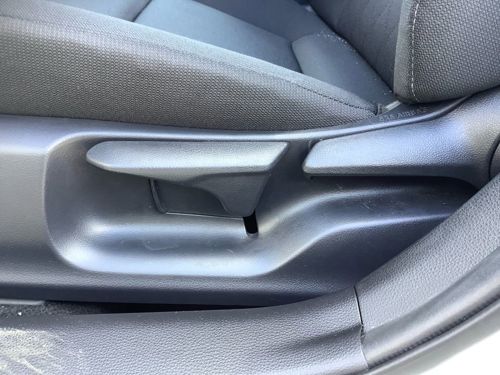 Used 2025 Toyota Corolla LE image 13