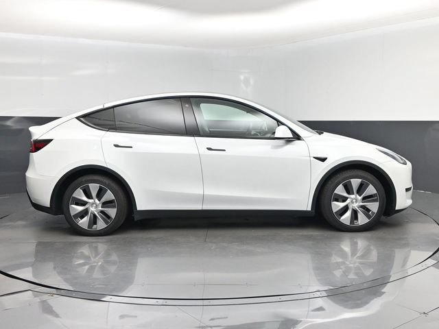 Used 2020 Tesla Model Y Long Range AWD/4WD image 2