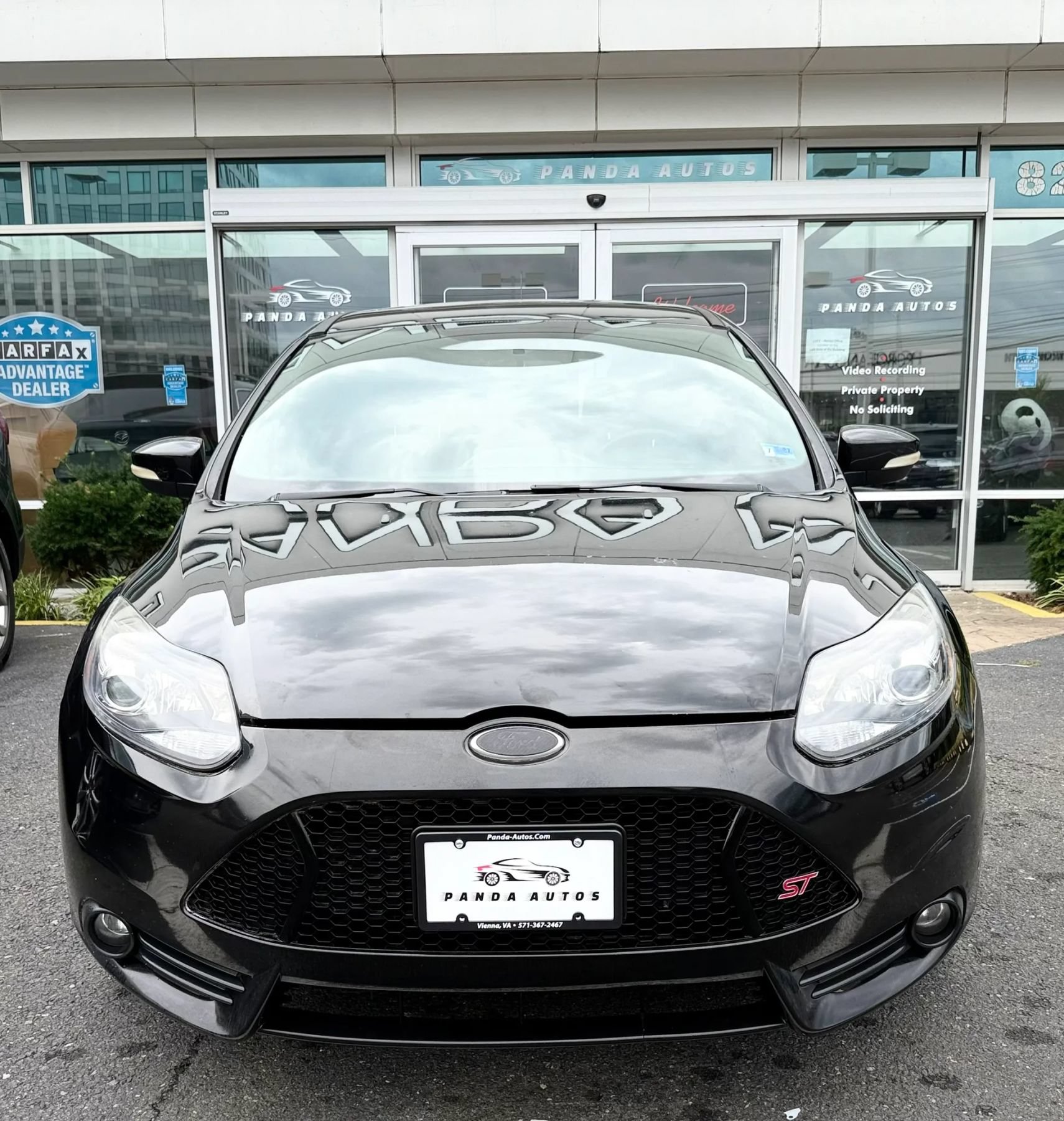 Used 2014 Ford Focus ST w/ Equipment Group 202A FWD image 2