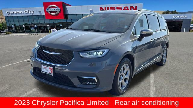 Used 2023 Chrysler Pacifica Limited FWD image 7