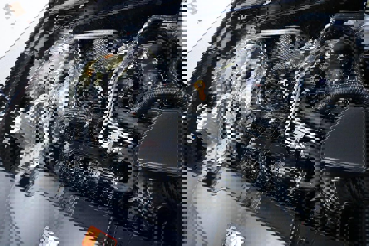 Used 2024 Mitsubishi Outlander SE image 8