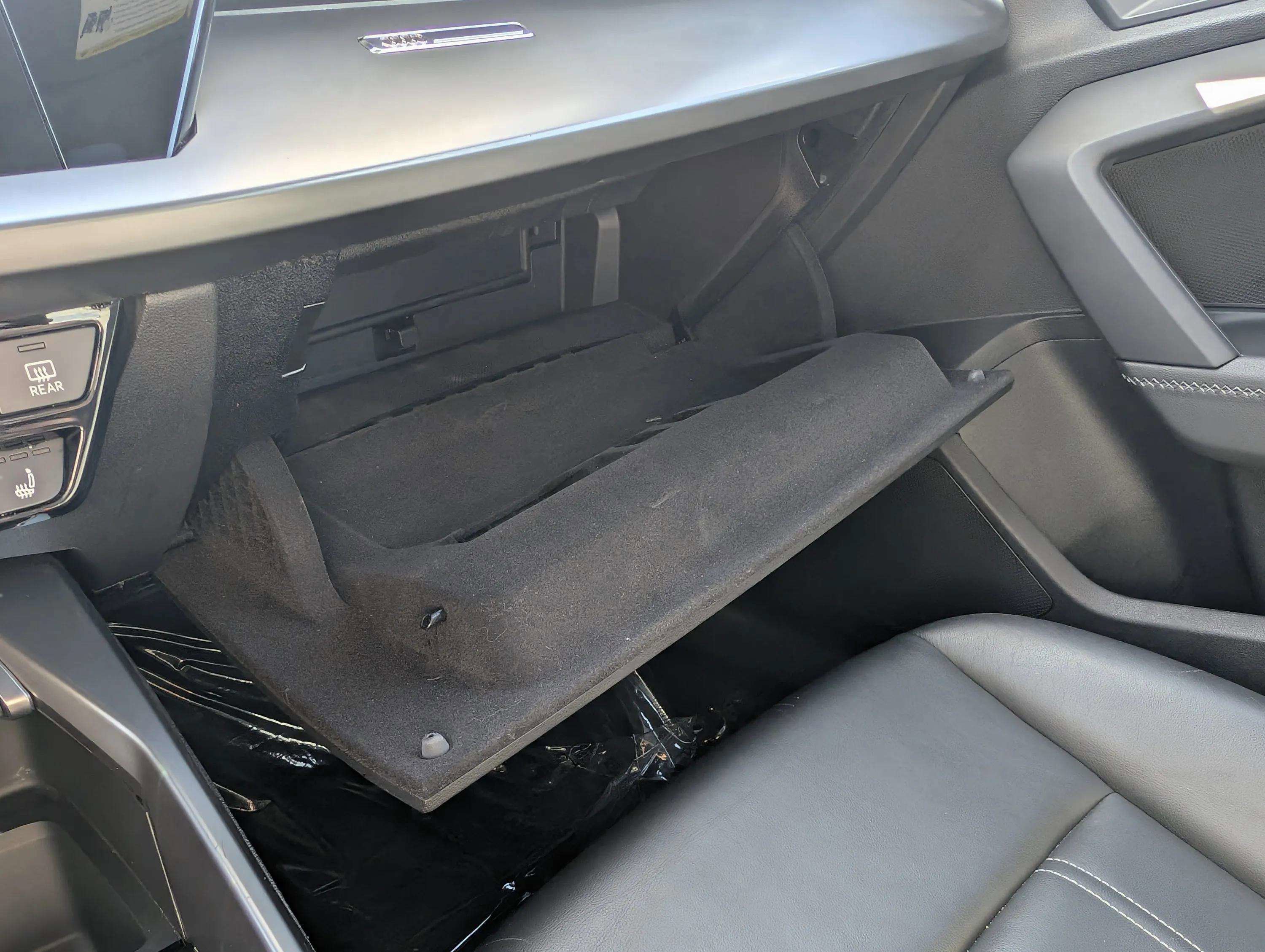 Used 2024 Audi A3 2.0T Premium image 34