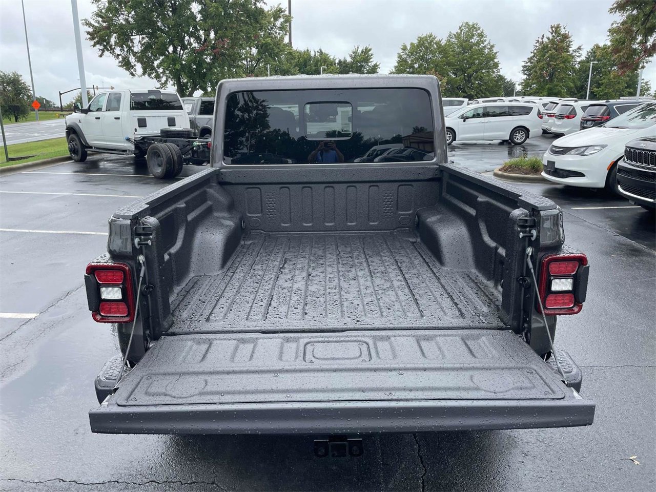 New 2025 Jeep Gladiator Mojave w/ Safety Group image 31