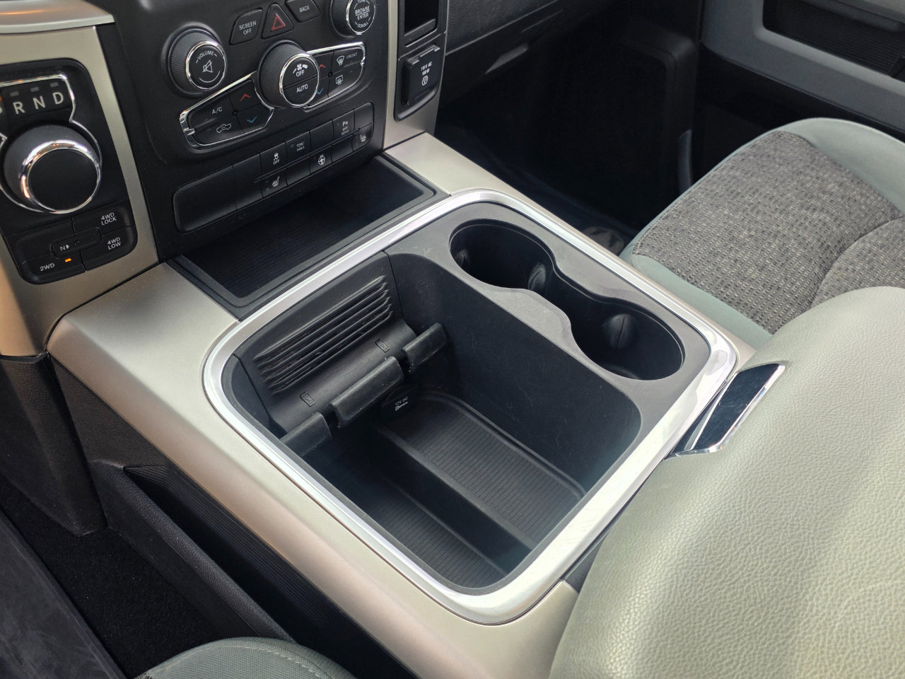 Used 2019 RAM 1500 Classic Warlock image 7