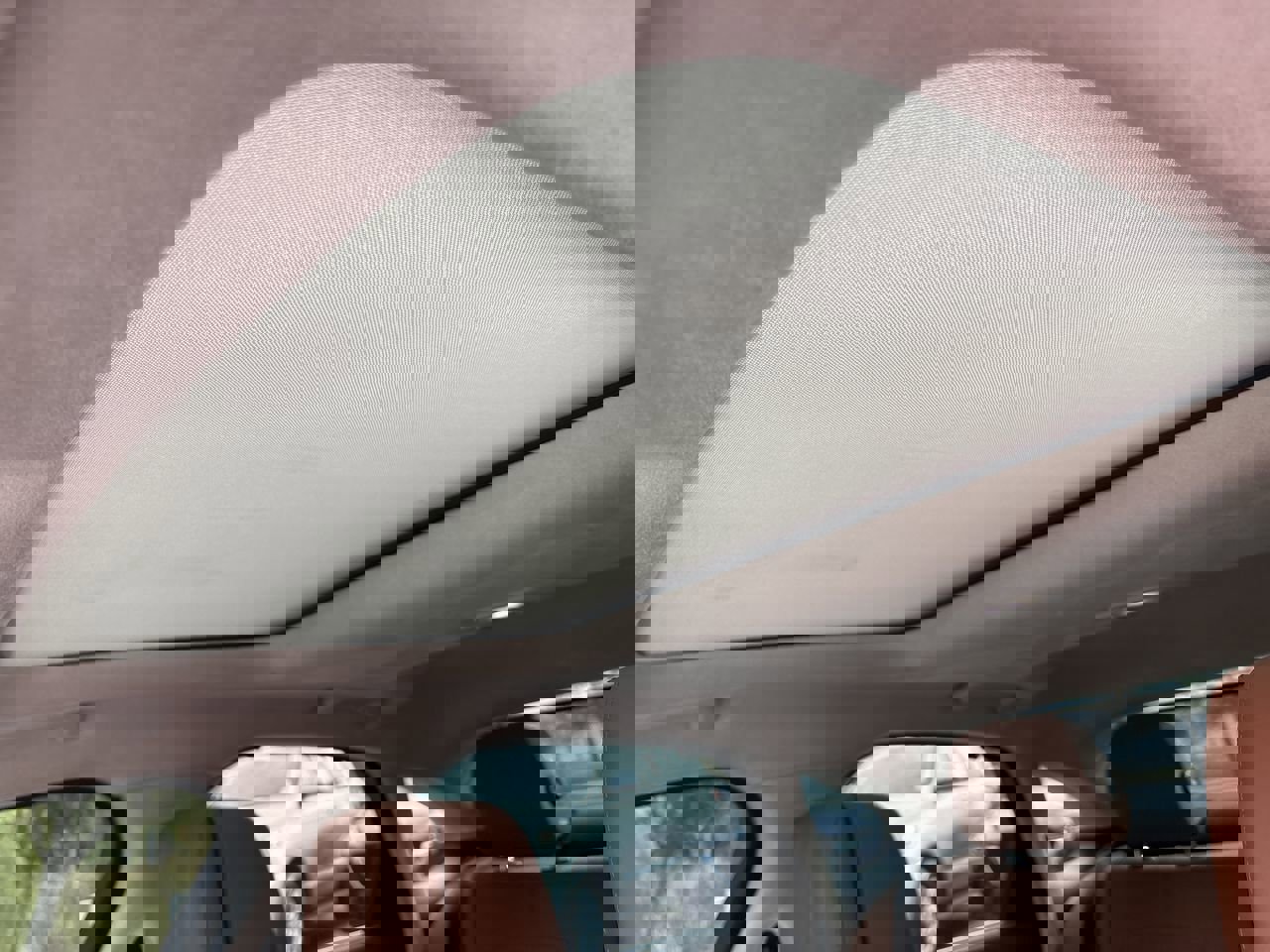 Used 2018 Jaguar XF Portfolio image 33