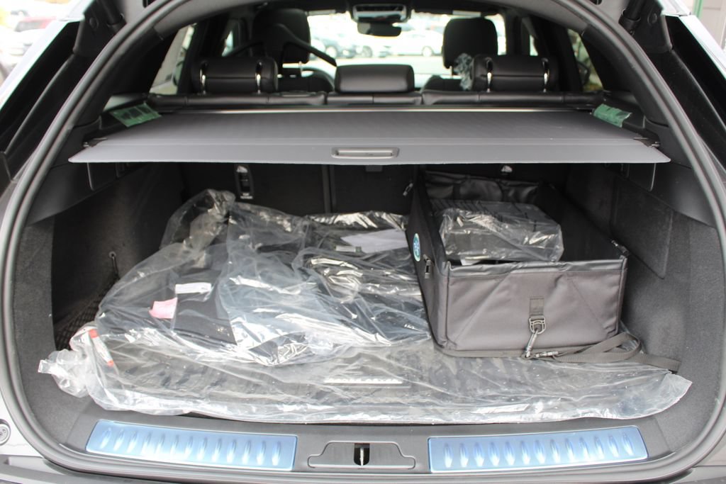 New 2026 Land Rover Range Rover Velar Dynamic SE AWD/4WD image 42