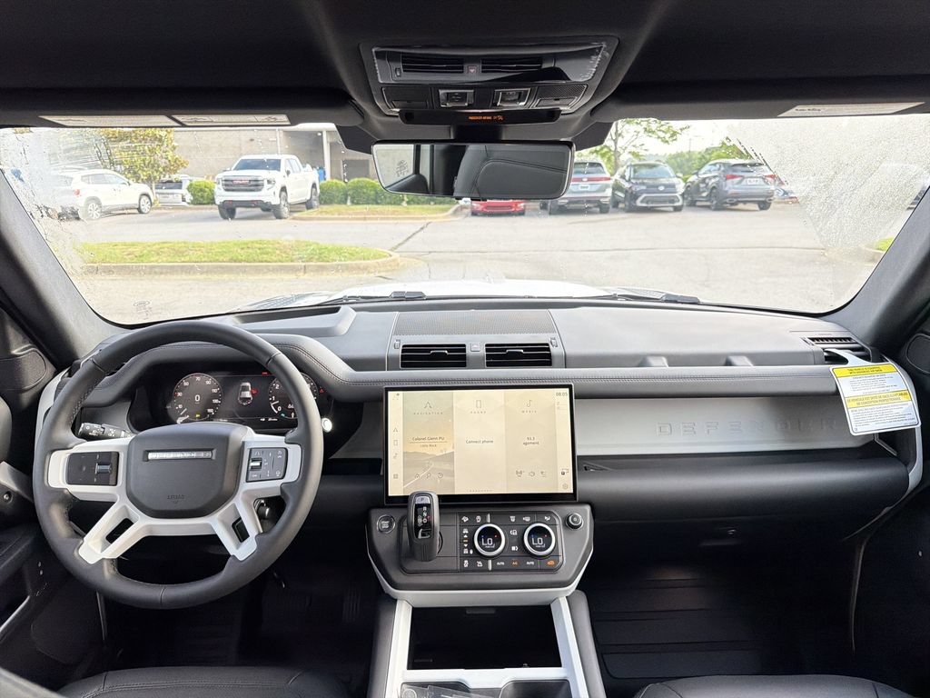 New 2026 Land Rover Defender 110 X-Dynamic SE AWD/4WD image 18