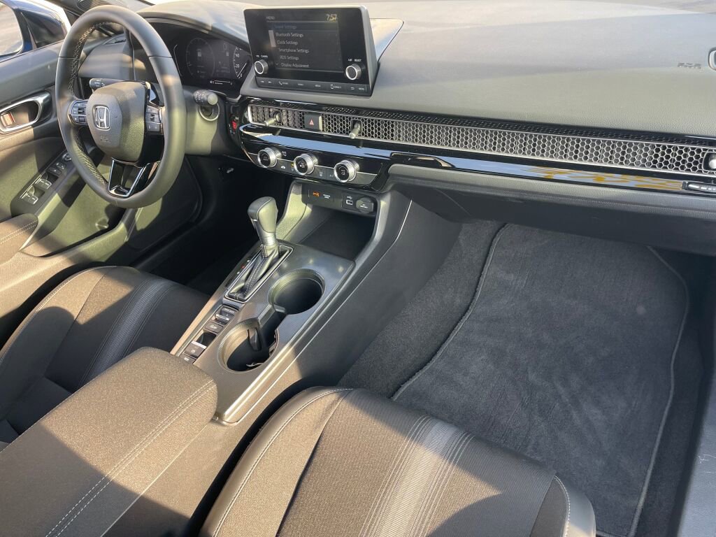 Used 2024 Honda Civic Sport image 28
