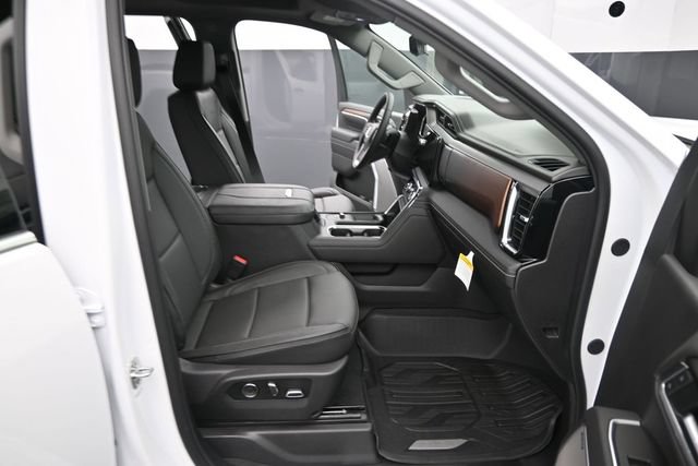 New 2026 GMC Sierra 2500 Denali w/ Denali Reserve Package AWD/4WD image 18