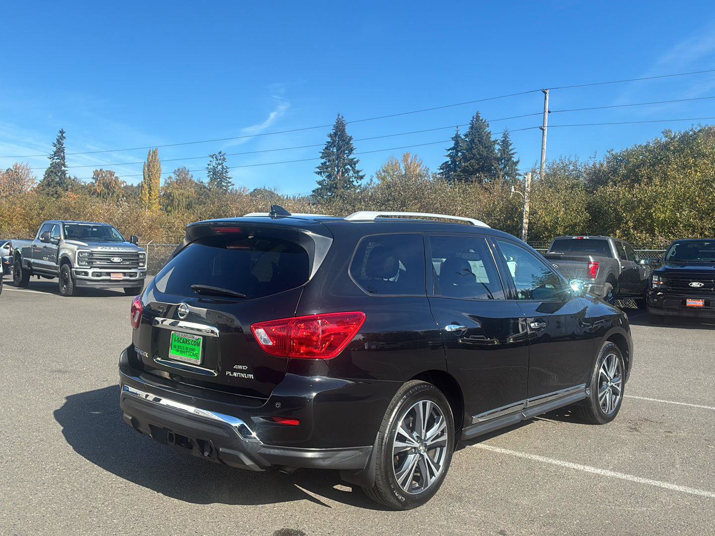 Used 2020 Nissan Pathfinder Platinum AWD/4WD image 4