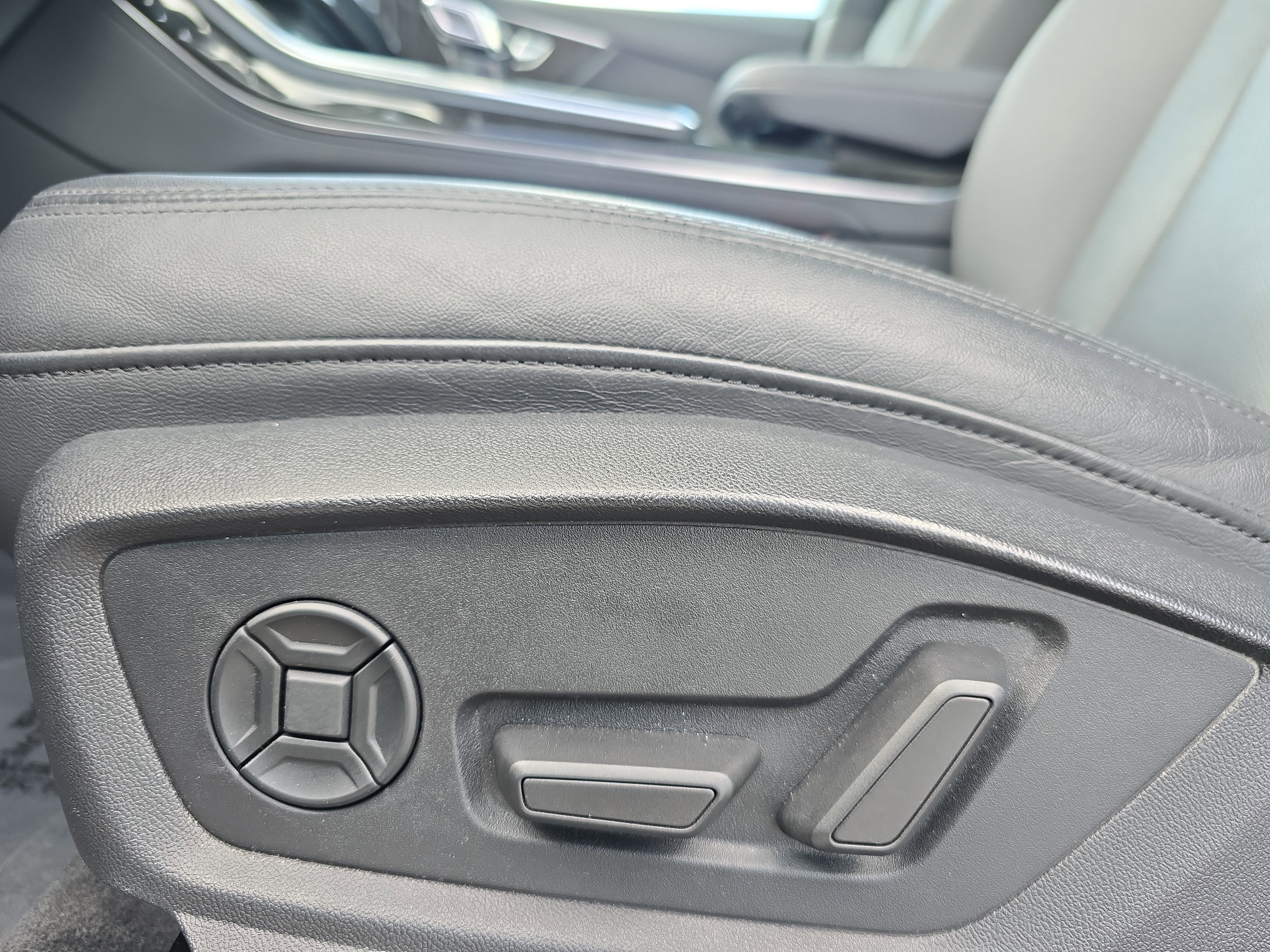 Used 2023 Audi Q7 2.0T Premium Plus w/ Premium Plus Package image 27