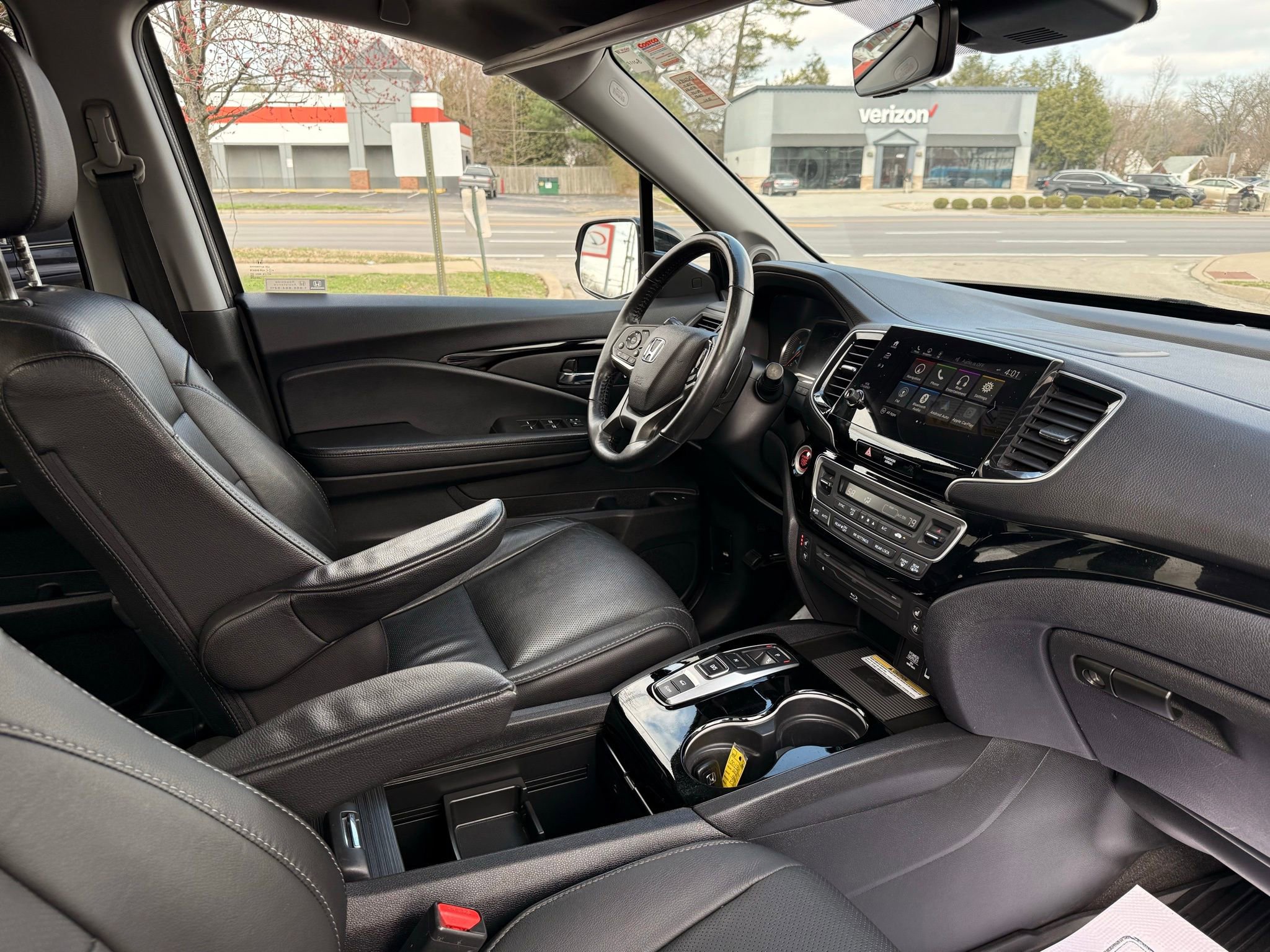 Used 2020 Honda Pilot Elite image 14