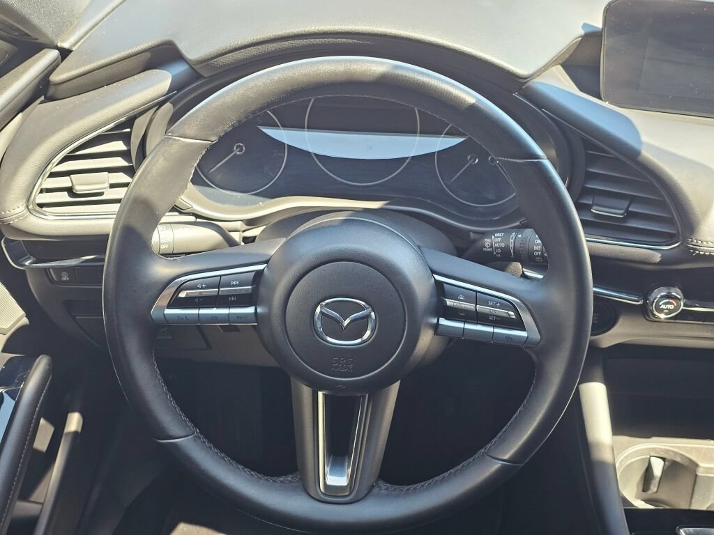 Used 2022 MAZDA MAZDA3 s AWD/4WD image 18