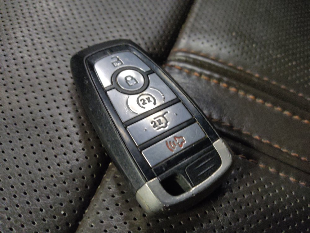 Used 2020 Ford Expedition King Ranch AWD/4WD image 32