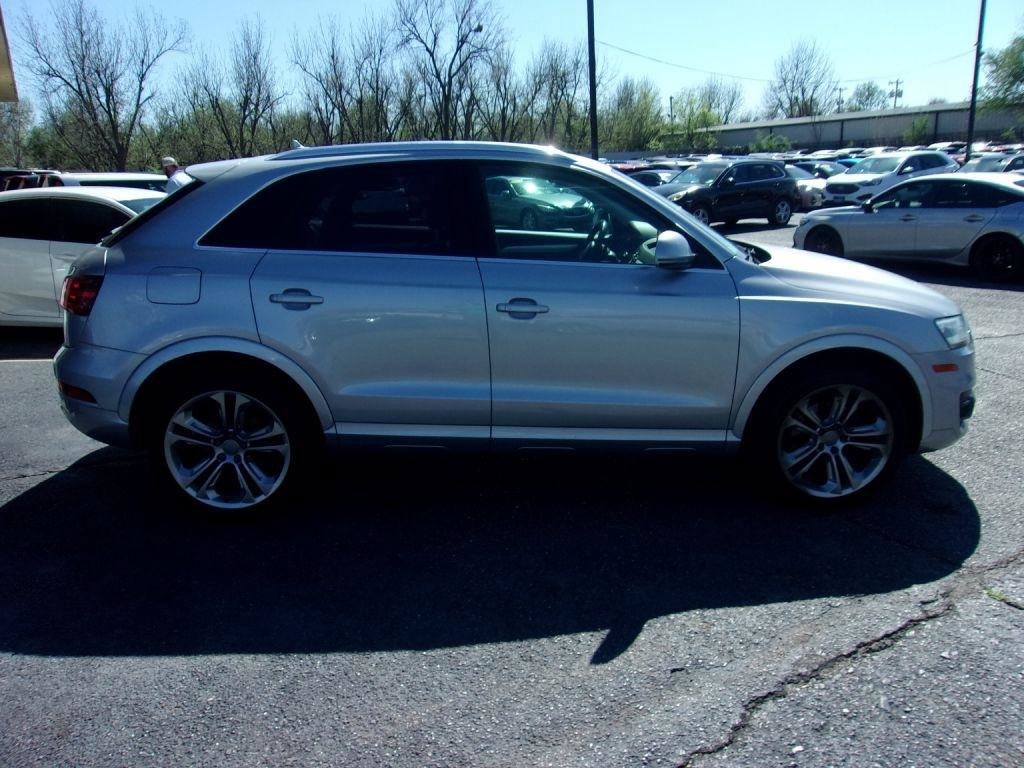 Used 2015 Audi Q3 2.0T Premium Plus w/ Sport Package AWD/4WD image 4