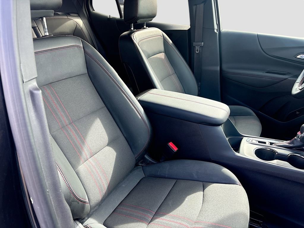 Used 2024 Chevrolet Equinox RS image 26