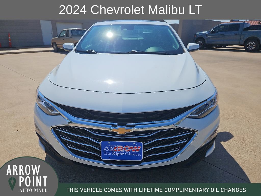 Used 2024 Chevrolet Malibu LT image 3
