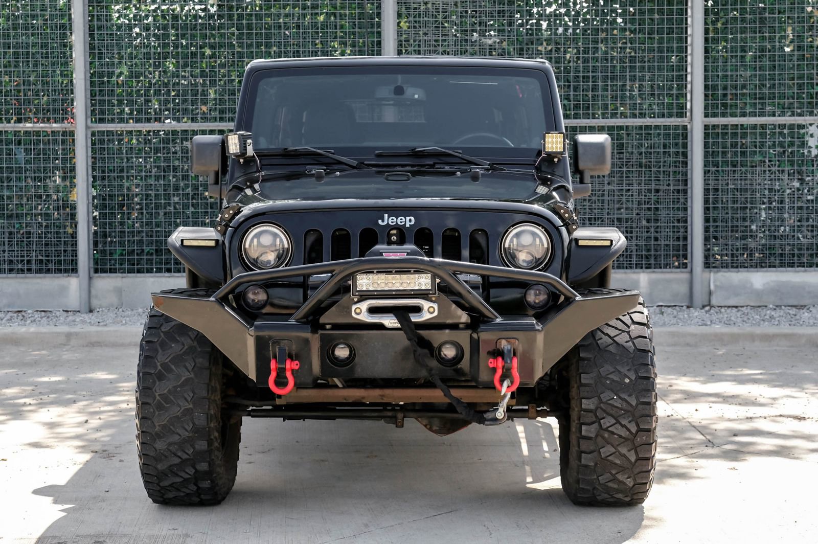 Used 2013 Jeep Wrangler Unlimited Rubicon w/ Connectivity Group AWD/4WD image 5
