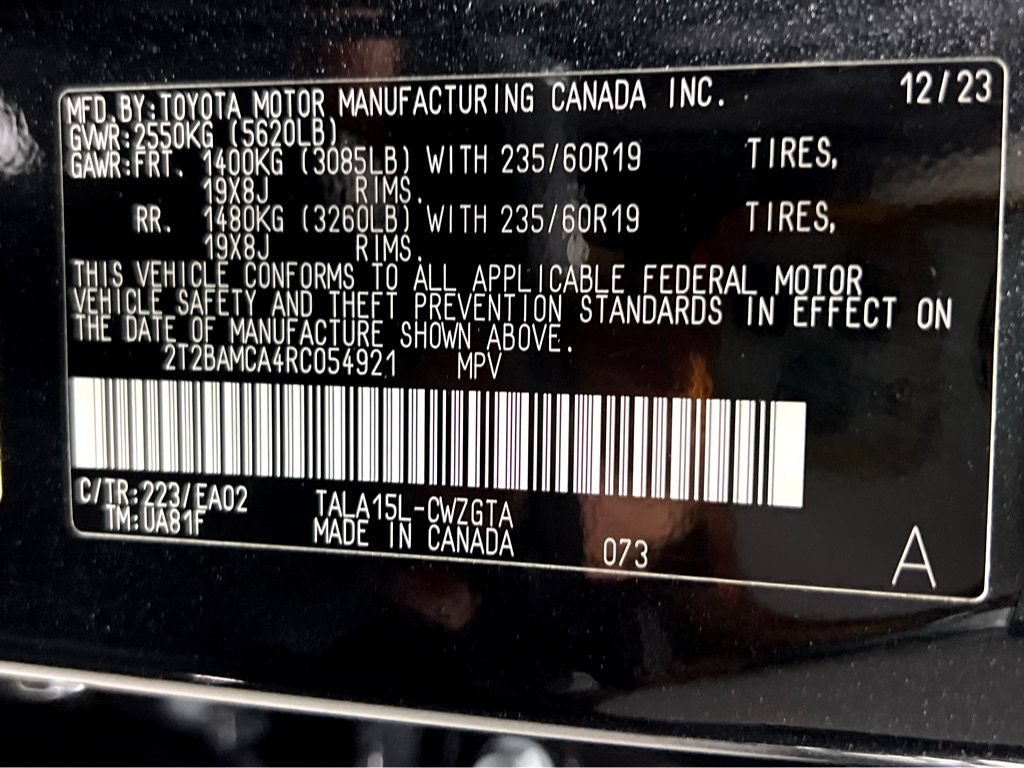 Certified 2024 Lexus RX 350 Premium w/ Kick Sensor & Tow Package AWD/4WD image 16