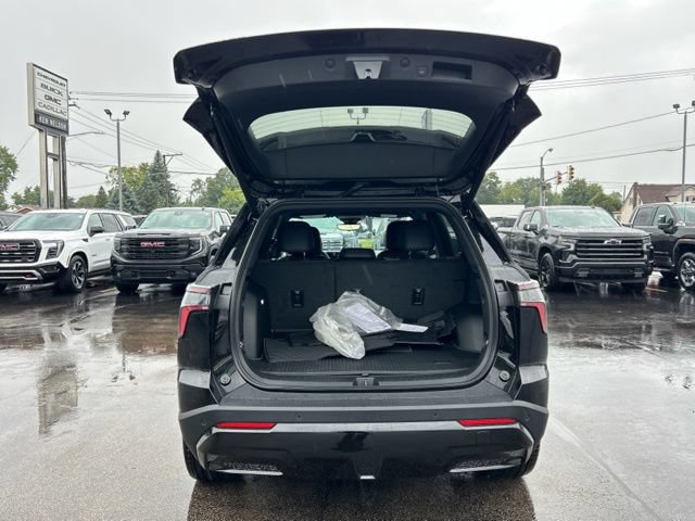 New 2027 Chevrolet Equinox RS w/ Safety and Technology Package AWD/4WD image 9