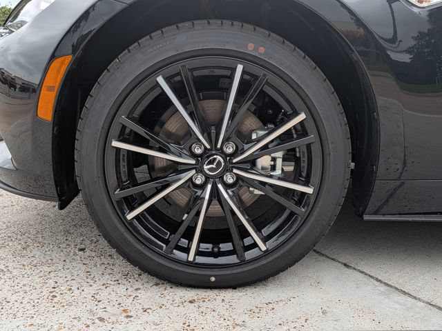 New 2026 MAZDA MX-5 Miata RF Grand Touring RWD image 9