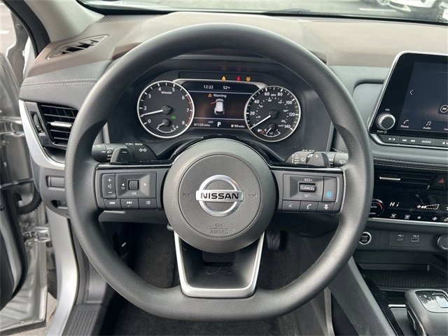 Used 2021 Nissan Rogue SV image 11