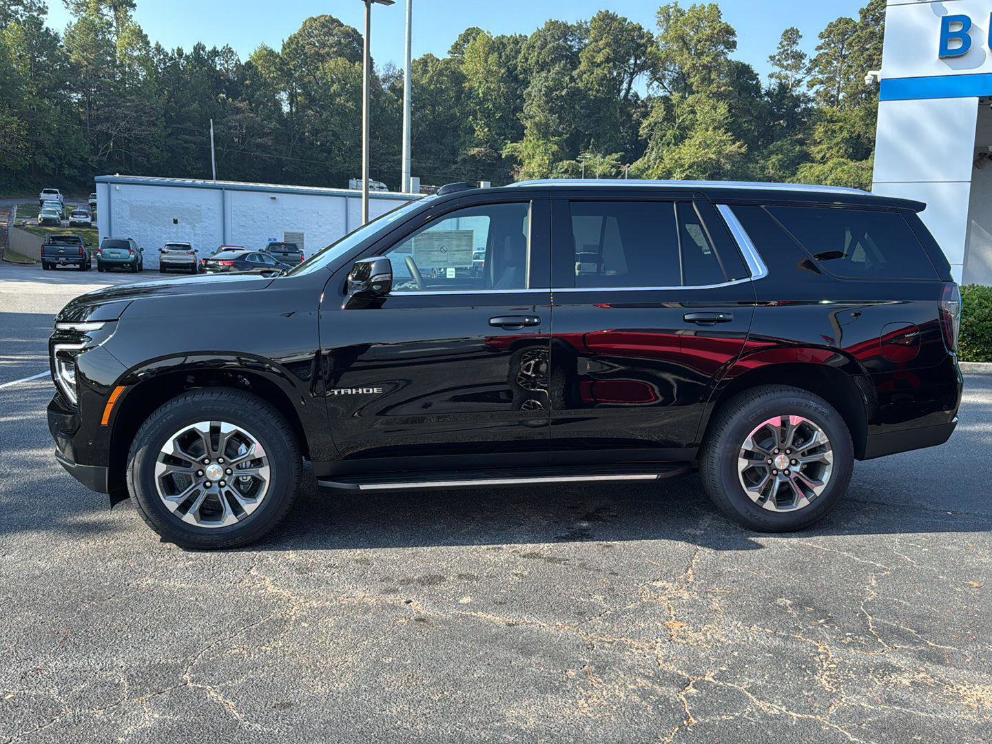 New 2026 Chevrolet Tahoe LT image 3