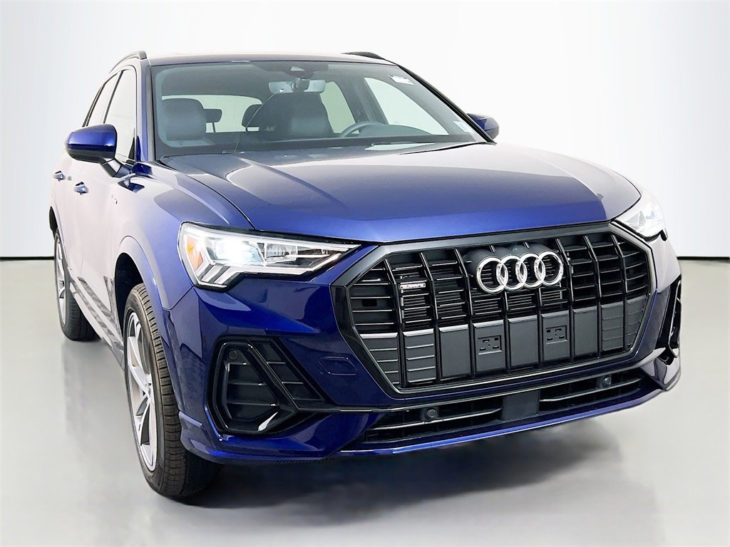 New 2025 Audi Q3 2.0T Premium video 2