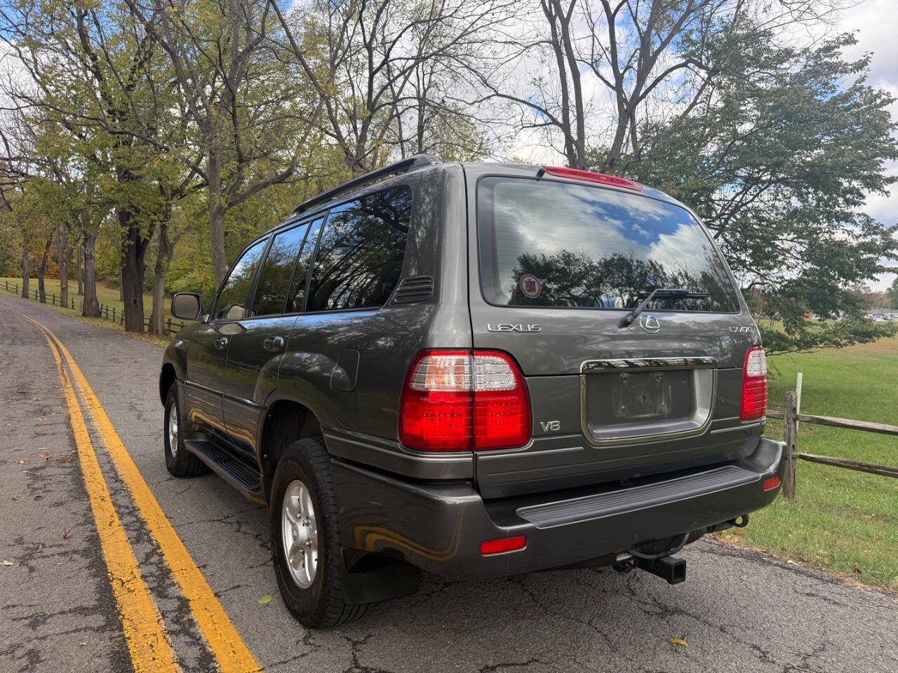 Used 2000 Lexus LX 470 4WD image 11