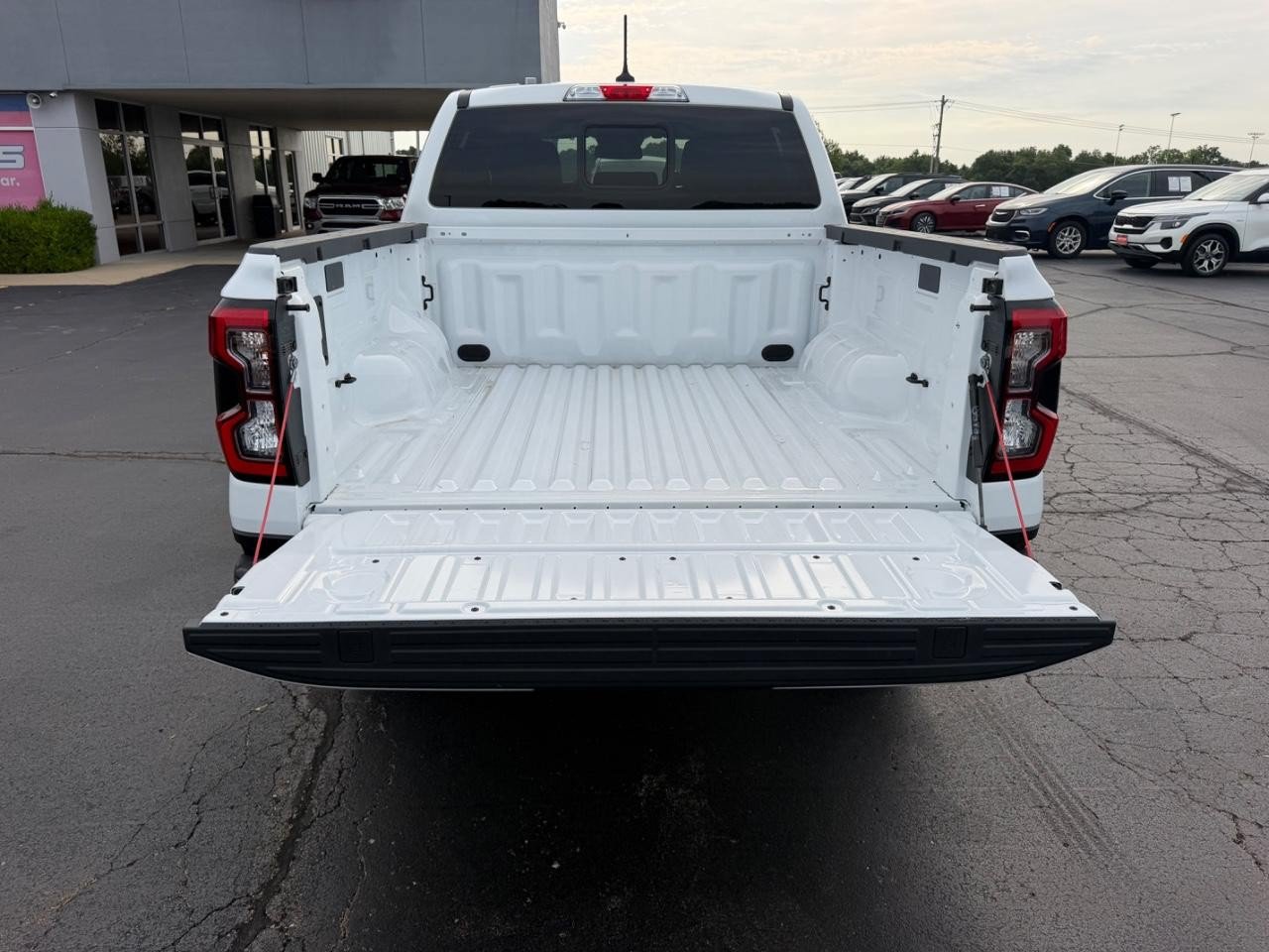 New 2026 Ford Ranger XLT w/ Equipment Group 301A High AWD/4WD image 5